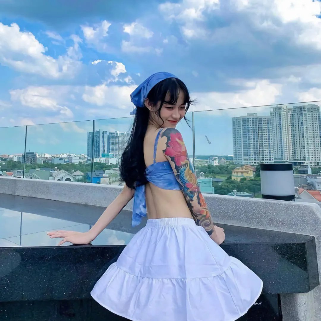 黑玫瑰公寓